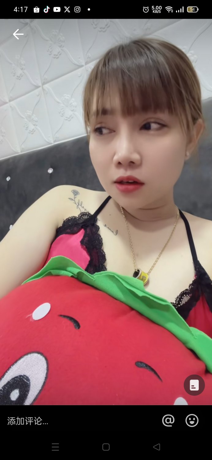 This slut has had sex with tons of guys. She's a whore! #2XWiWQgM